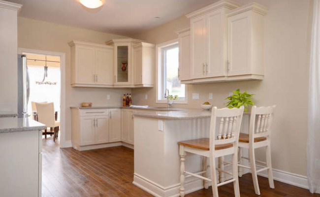 Tackaberry Ridge Model Home by-small-007-Kitchen-666×441-72dpi
