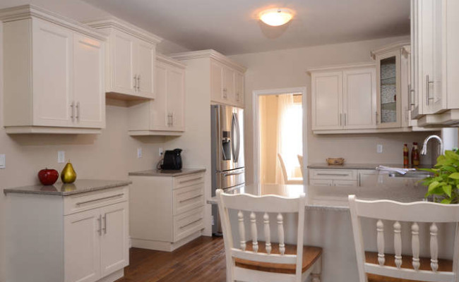 Tackaberry Ridge Model Home by-small-008-Kitchen-666×444-72dpi
